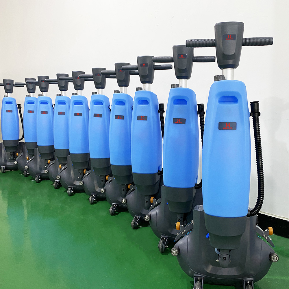 Поломоечные машины OXLIFT C7 в наличии