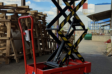 Отгрузка: подъемный стол OXLIFT EPSD50