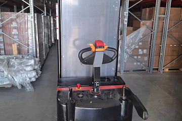 Самоходный штабелер OXLIFT BX15-4X